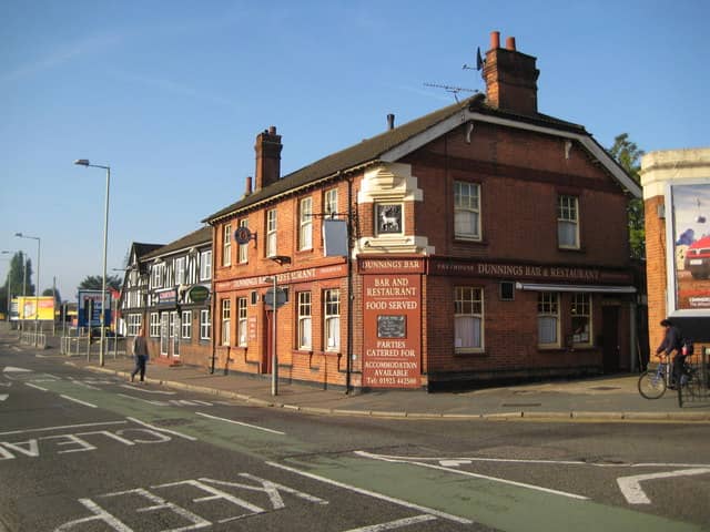 Dunnings Bar, Watford