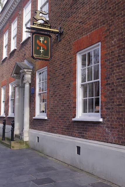 The Saint & Sinner, St Albans